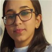 Enseignante d'anglais bénéficiant d'un solide background en la matière